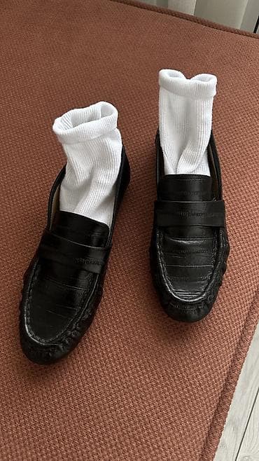 Лоферы как Ив Сен Лоран 😍новые Натуральная кожа Брала за 7800 Отдам at lalafo.kg Лоферы как Ив Сен Лоран 😍новые Натуральная кожа Брала за 7800 Отдам