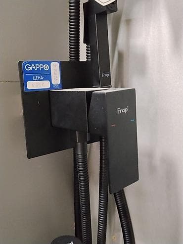 Суу аралаштыргычтар: Смеситель для умывальника, матовый черный - Однорычажный смеситель с lalafo.kg да — 2 Суу аралаштыргычтар: Смеситель для умывальника, матовый черный - Однорычажный смеситель с — 2