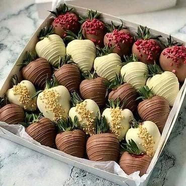 Сочнаяотборная клубника в бельгийском шоколаде дополняют друг друга lalafo.kg да — 1 Сочнаяотборная клубника в бельгийском шоколаде дополняют друг друга — 1