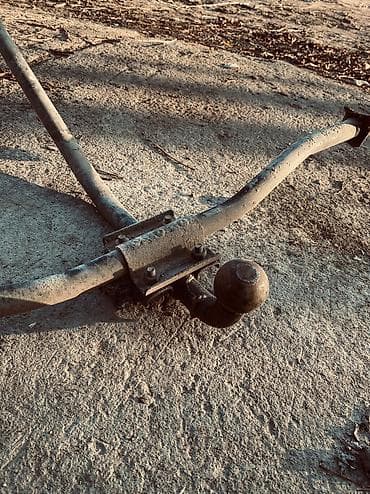 Фаркоп Для легковых авто ВАЗ (LADA), Б/у, Самовывоз, Платная доставка at lalafo.kg Фаркоп Для легковых авто ВАЗ (LADA), Б/у, Самовывоз, Платная доставка