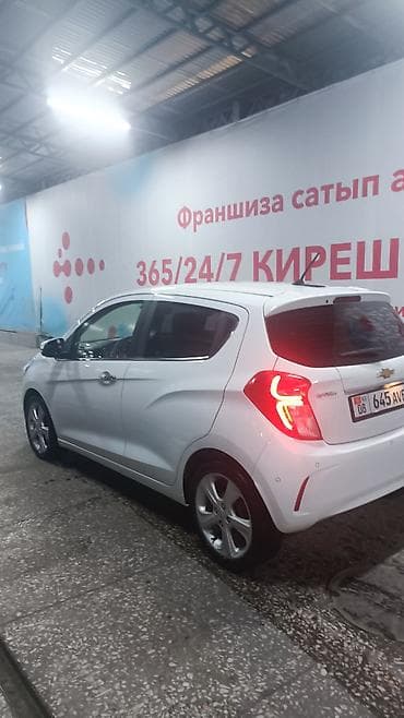 Chevrolet Spark: 2017 г., 0.1 л, Автомат, Бензин, Хэтчбэк at lalafo.kg Chevrolet Spark: 2017 г., 0.1 л, Автомат, Бензин, Хэтчбэк