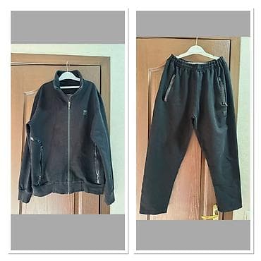 Спортивный костюм мужской, черный, из мягкого трикотажа. Состав at lalafo.kg Спортивный костюм мужской, черный, из мягкого трикотажа. Состав