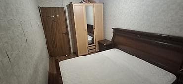 Спальный гарнитур, Б/у, Шкаф, цвет - Коричневый at lalafo.kg Спальный гарнитур, Б/у, Шкаф, цвет - Коричневый