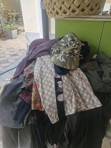 Смешанная подборка одежды и аксессуаров — женские и мужские позиции at lalafo.kg — 2 Смешанная подборка одежды и аксессуаров — женские и мужские позиции — 2