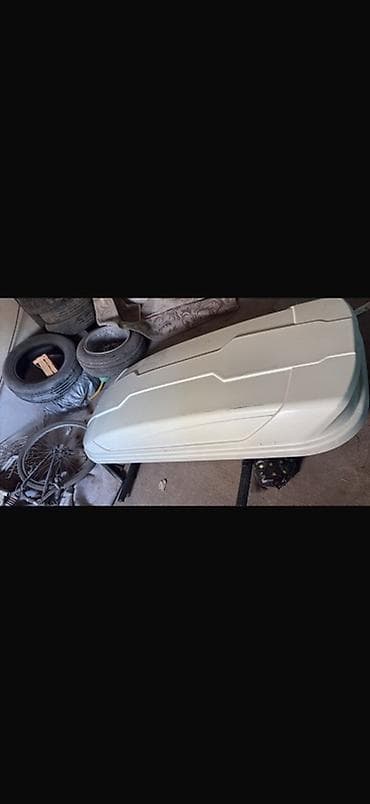 Автобокс на крышу автомобиля (багажник-кофр). 600 (L) Состояние 10/9 at lalafo.kg Автобокс на крышу автомобиля (багажник-кофр). 600 (L) Состояние 10/9