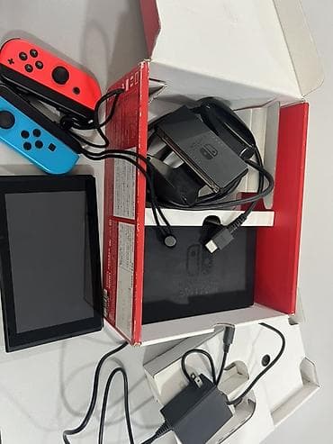 Nintendo Switch1 — полный комплект, прошитая, в отличном состоянии at lalafo.kg Nintendo Switch1 — полный комплект, прошитая, в отличном состоянии