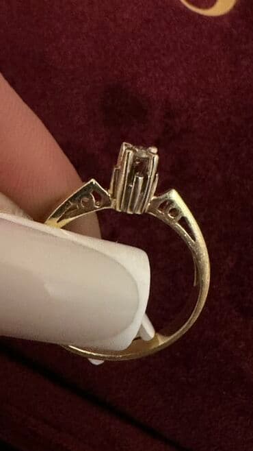 Кольцо, Помолвочное, Женские at lalafo.kg Кольцо, Помолвочное, Женские