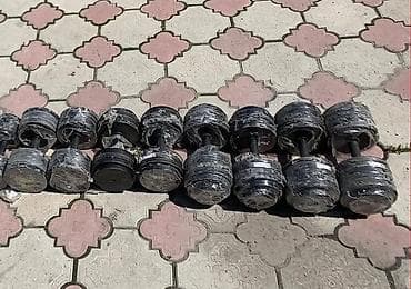 Разборные гантели 18+18кг для домашнего и залового тренировочного at lalafo.kg Разборные гантели 18+18кг для домашнего и залового тренировочного