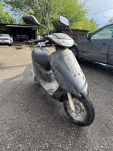 Хонда DIO - обьем 49 куб - на ходу Расход 2 литра на 100км Цена at lalafo.kg Хонда DIO - обьем 49 куб - на ходу Расход 2 литра на 100км Цена