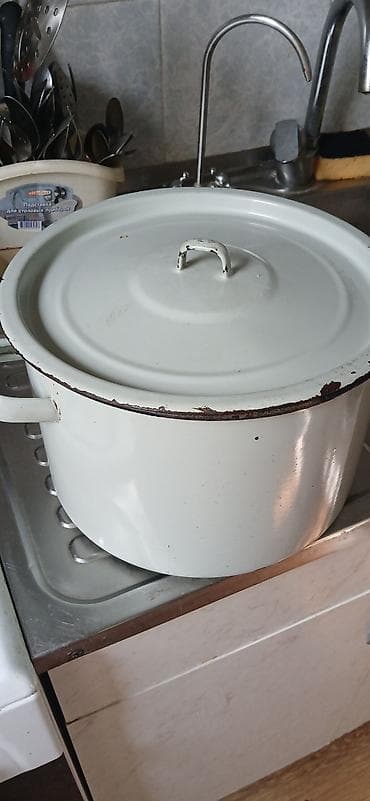 Продаю кастрюль at lalafo.kg Продаю кастрюль