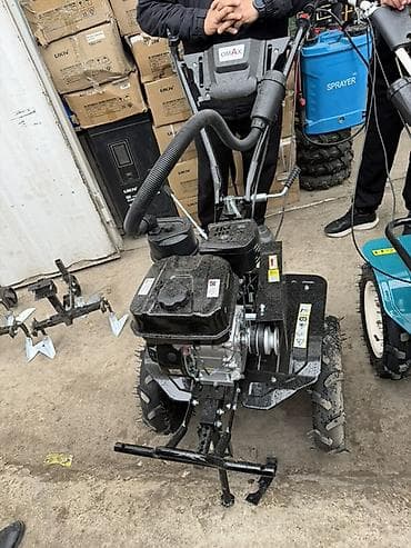 Бензиновые мотоблоки: Мотоблоки бензиновые для обработки почвы Назначение: - Культивация at lalafo.kg — 2 Бензиновые мотоблоки: Мотоблоки бензиновые для обработки почвы Назначение: - Культивация — 2