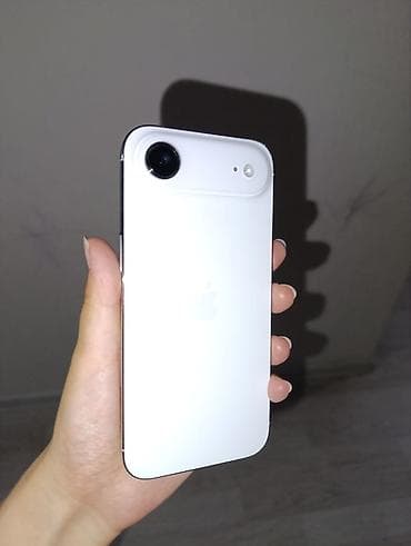 IPhone 17 Air, 256 ГБ - Емкость аккумулятора: 96% - Гарантия Apple до at lalafo.kg IPhone 17 Air, 256 ГБ - Емкость аккумулятора: 96% - Гарантия Apple до