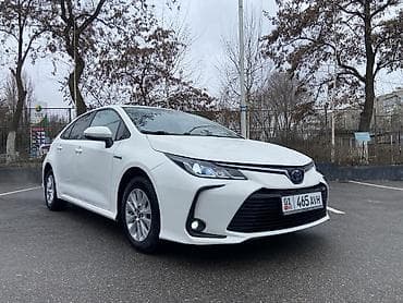 Toyota Corolla: 2019 г., 1.8 л, Автомат, Гибрид, Седан at lalafo.kg Toyota Corolla: 2019 г., 1.8 л, Автомат, Гибрид, Седан