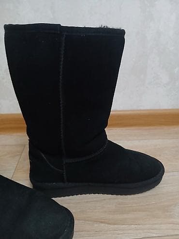 Уггилер: Уггилер, 36, Колдонулган, түсү - Кара, Өзү алып кетүү lalafo.kg да — 3 Уггилер: Уггилер, 36, Колдонулган, түсү - Кара, Өзү алып кетүү — 3