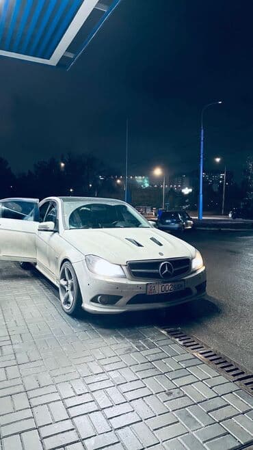 Сдается мерс C300 прошитый в AMG Без прав Без залога договоримся at lalafo.kg Сдается мерс C300 прошитый в AMG Без прав Без залога договоримся