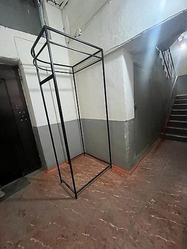 Дүкөн үчүн текчелер: Кийимдер үчүн текче, Колдонулган, Темир, Акысыз жеткирүү lalafo.kg да — 5 Дүкөн үчүн текчелер: Кийимдер үчүн текче, Колдонулган, Темир, Акысыз жеткирүү — 5