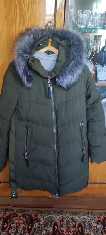 Зимняя теплая куртка на 14-16 лет at lalafo.kg Зимняя теплая куртка на 14-16 лет