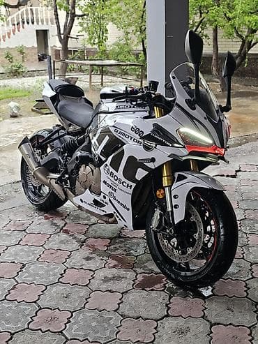 Спортбайк CFMoto, 600 куб. см, Бензин, Взрослый, Б/у at lalafo.kg Спортбайк CFMoto, 600 куб. см, Бензин, Взрослый, Б/у