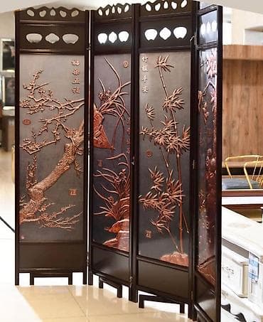Жабуулар, бөлгүчтөр: Четырехстворчатая ширма из темного дерева с рельефными изображениями в lalafo.kg да — 1 Жабуулар, бөлгүчтөр: Четырехстворчатая ширма из темного дерева с рельефными изображениями в — 1
