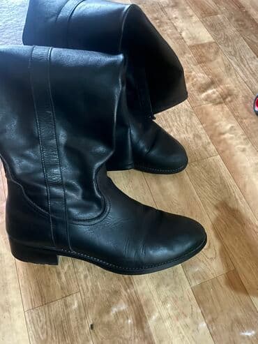 Сапоги деми, ИТАЛИЯ
Цена 1500сом at lalafo.kg Сапоги деми, ИТАЛИЯ
Цена 1500сом