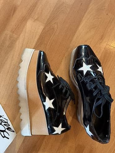 Оксфорды, 37, Stella Mccartney, Б/у, цвет - Черный, Самовывоз at lalafo.kg Оксфорды, 37, Stella Mccartney, Б/у, цвет - Черный, Самовывоз