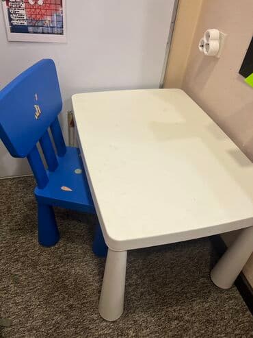 Комплект детского стола и стула, Б/у, Самовывоз at lalafo.kg Комплект детского стола и стула, Б/у, Самовывоз