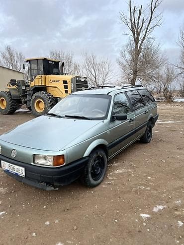 Volkswagen Passat Variant: 1989 г., 1.8 л, Механика, Бензин, Универсал at lalafo.kg Volkswagen Passat Variant: 1989 г., 1.8 л, Механика, Бензин, Универсал