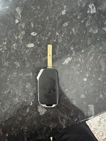 Ключ Kia Оригинал at lalafo.kg Ключ Kia Оригинал