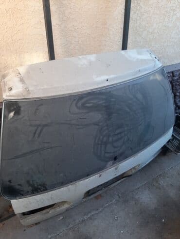 Стекло Заднее Toyota, 1998 г., Б/у, Оригинал at lalafo.kg Стекло Заднее Toyota, 1998 г., Б/у, Оригинал