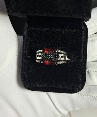 Күмүш сөйкөлөр: Мужские перстни с камнями
- Материал: серебро 925 пробы lalafo.kg да — 5 Күмүш сөйкөлөр: Мужские перстни с камнями
- Материал: серебро 925 пробы — 5