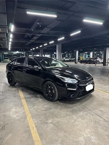 Kia K3: 2018 г., 1.6 л, Вариатор, Седан at lalafo.kg Kia K3: 2018 г., 1.6 л, Вариатор, Седан