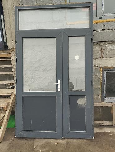 Металл сейф эшиктери: Үйлөр жана батирлер үчүн эшик, Эки эшиктуу, Айнек менен, түсү - Боз lalafo.kg да — 2 Металл сейф эшиктери: Үйлөр жана батирлер үчүн эшик, Эки эшиктуу, Айнек менен, түсү - Боз — 2