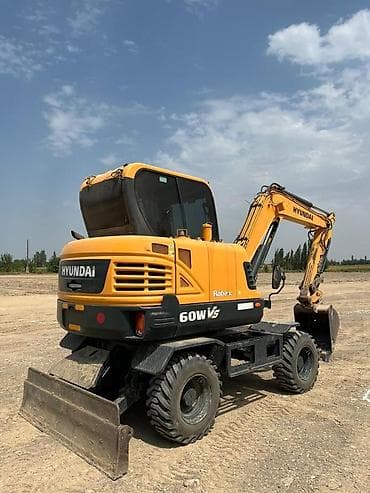 Экскаватор | Водопровод, Планировка участка, Демонтаж at lalafo.kg Экскаватор | Водопровод, Планировка участка, Демонтаж