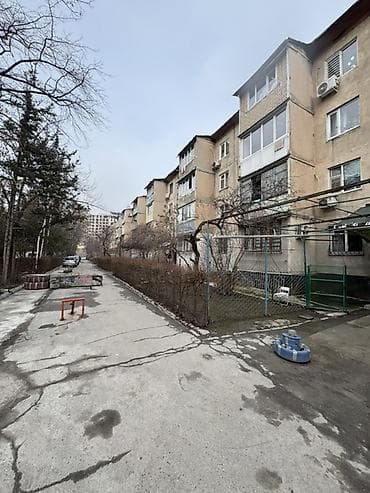 1 комната, 32 м², 104 серия, 4 этаж, Косметический ремонт at lalafo.kg 1 комната, 32 м², 104 серия, 4 этаж, Косметический ремонт