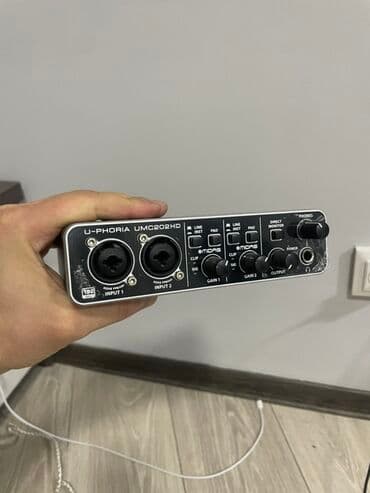Аудиоинтерфейс Behringer U-Phoria UMC202HD (USB, 24-bit/192 kHz) - 2 at lalafo.kg Аудиоинтерфейс Behringer U-Phoria UMC202HD (USB, 24-bit/192 kHz) - 2