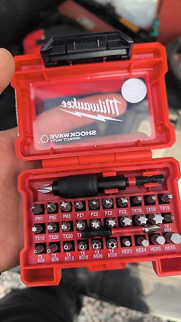 Набор бит Milwaukee SHOCKWAVE Impact Duty, 32 предмета, в прочном at lalafo.kg Набор бит Milwaukee SHOCKWAVE Impact Duty, 32 предмета, в прочном