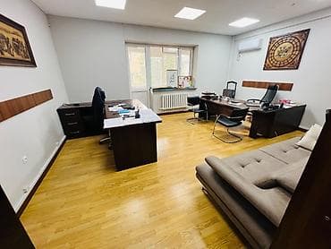 Сдаётся помещение в «золотом квадрате» по ул. Раззакова. Отличная at lalafo.kg Сдаётся помещение в «золотом квадрате» по ул. Раззакова. Отличная