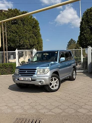 Mitsubishi Pajero iO: 2004 г., 1.8 л, Автомат, Бензин, Внедорожник at lalafo.kg Mitsubishi Pajero iO: 2004 г., 1.8 л, Автомат, Бензин, Внедорожник