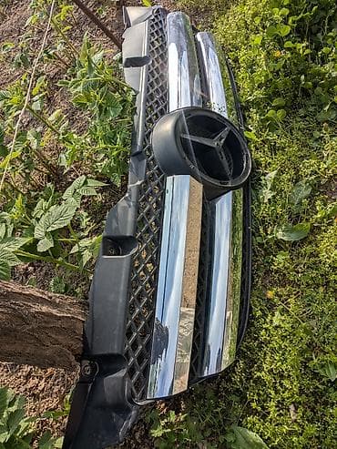 Решетка радиатора Mercedes-Benz Оригинал at lalafo.kg Решетка радиатора Mercedes-Benz Оригинал