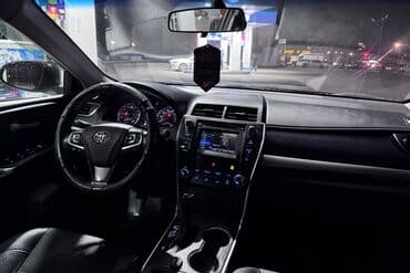 Toyota Camry: 2017 г., 2.5 л, Автомат, Бензин, Седан at lalafo.kg Toyota Camry: 2017 г., 2.5 л, Автомат, Бензин, Седан