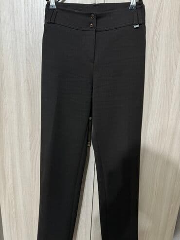 Классические женские брюки прямого кроя, черные. Особенности: - at lalafo.kg Классические женские брюки прямого кроя, черные. Особенности: -