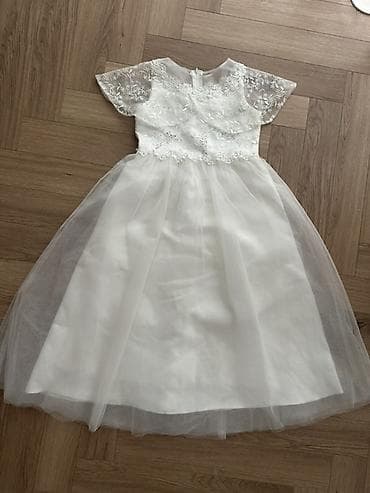 Детское платье, цвет - Белый at lalafo.kg Детское платье, цвет - Белый