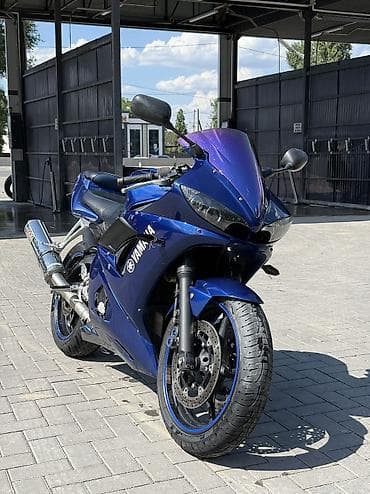 Спортбайк Yamaha, 600 куб. см, Бензин, Взрослый, Б/у at lalafo.kg Спортбайк Yamaha, 600 куб. см, Бензин, Взрослый, Б/у