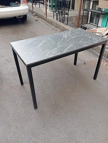 Кухонный стол, Прямоугольный, Нераскладной at lalafo.kg Кухонный стол, Прямоугольный, Нераскладной