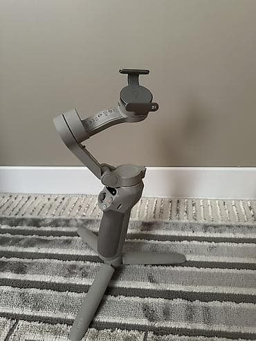 Продаю электрический стабилизатор для смартфона DJI Osmo Mobile SE at lalafo.kg Продаю электрический стабилизатор для смартфона DJI Osmo Mobile SE