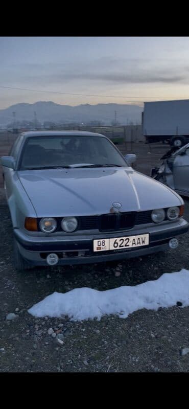 BMW 7 series: 1992 г., 3 л, Бензин, Седан at lalafo.kg BMW 7 series: 1992 г., 3 л, Бензин, Седан