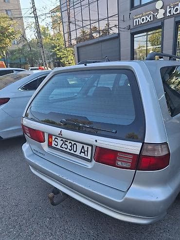 Mitsubishi Galant: 2002 г., 2 л, Механика, Бензин, Универсал at lalafo.kg Mitsubishi Galant: 2002 г., 2 л, Механика, Бензин, Универсал