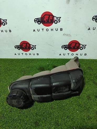 Бачок Mercedes-Benz Б/у, Оригинал, Япония at lalafo.kg Бачок Mercedes-Benz Б/у, Оригинал, Япония