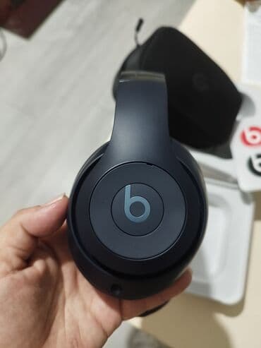 Накладные, Beats by Dr. Dre, Новый, Беспроводные (Bluetooth), Классические at lalafo.kg Накладные, Beats by Dr. Dre, Новый, Беспроводные (Bluetooth), Классические