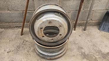 Диски R 17.5 Mercedes-Benz, Пара, отверстий - 6, Б/у at lalafo.kg Диски R 17.5 Mercedes-Benz, Пара, отверстий - 6, Б/у